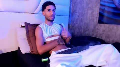ThiagoFerreti online show from 6, 5, 2026