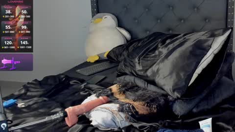 Thiago Flores online show from 3, 12, 2024