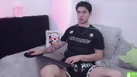 Thiago River online show from 8, 7, 2026