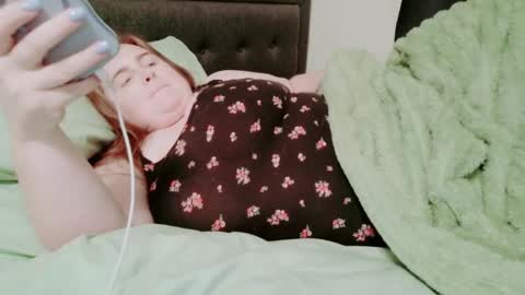 Snapshot of thiccjess420 chatting on 10, 11, 2025 Jess online show from 10, 11, 2025