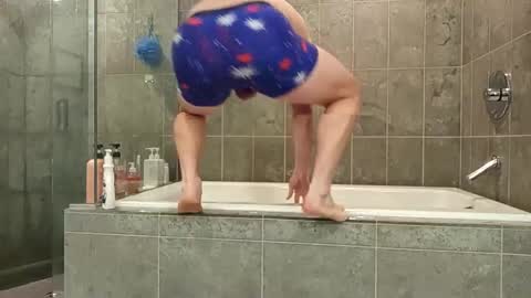 thiccman97 online show from 7, 12, 2024