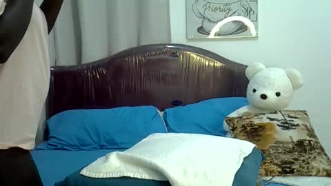 Snapshot of thickassvillageebony chatting on 5, 5, 2026 thickassvillageebony online show from 5, 5, 2026