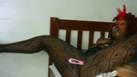 Snapshot of thickbaby9 chatting on 15, 3, 2026 lovlyn online show from 15, 3, 2026