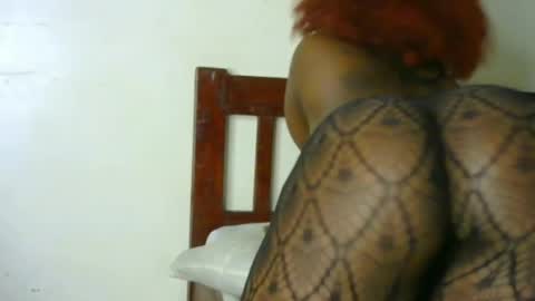 Snapshot of thickbaby9 chatting on 18, 3, 2026 lovlyn online show from 18, 3, 2026