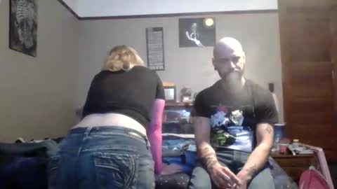 thickblonde_92 online show from 14, 5, 2026