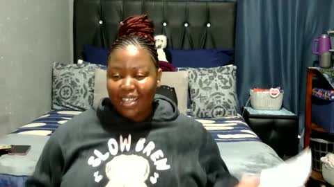Snapshot of thickcaramel_p chatting on 9, 5, 2026 phindy online show from 9, 5, 2026