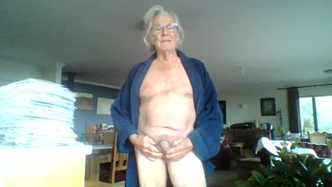 Thickcockat71 online show from 4, 7, 2026