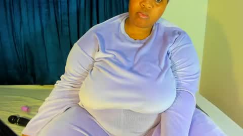 thickleeyanaxxx online show from 14, 6, 2026