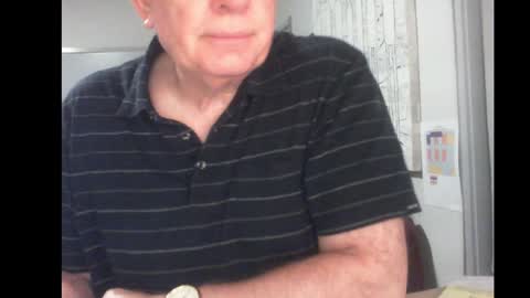 Snapshot of thickmelnik chatting on 2, 12, 2024 James online show from 2, 12, 2024