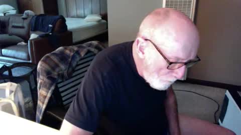 Snapshot of thickmorningwoodinyoualways chatting on 7, 11, 2025 Thickmorningwoodinyou always online show from 7, 11, 2025