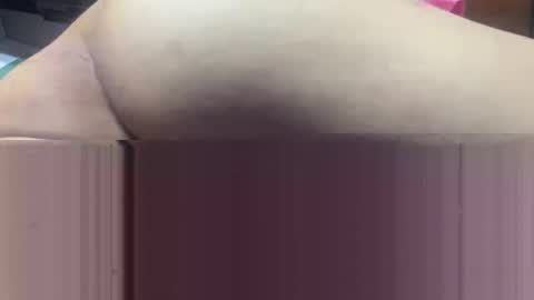 Snapshot of thicknhardforu chatting on 24, 10, 2025 thicknhardforu online show from 24, 10, 2025