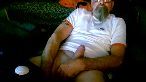 thickwhiteboydick online show from 11, 1, 2025