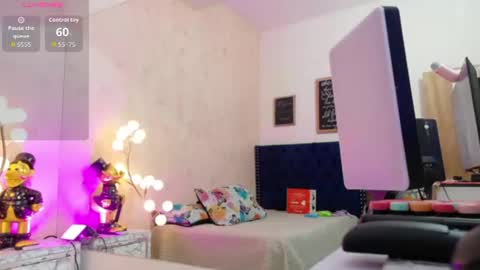 Snapshot of thin_eva chatting on 15, 6, 2026 Eva online show from 15, 6, 2026