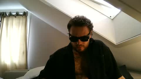 Thinking About This New Girl online show from 12, 3, 2025