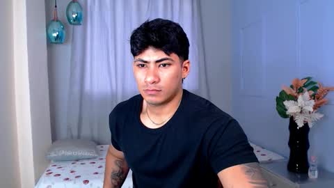 Snapshot of thirstmen_ chatting on 16, 10, 2025 MICHAEL AND CRISS online show from 16, 10, 2025