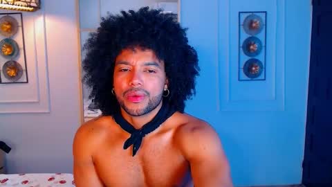 Snapshot of thirstmen_ chatting on 17, 12, 2025 MICHAEL AND CRISS online show from 17, 12, 2025