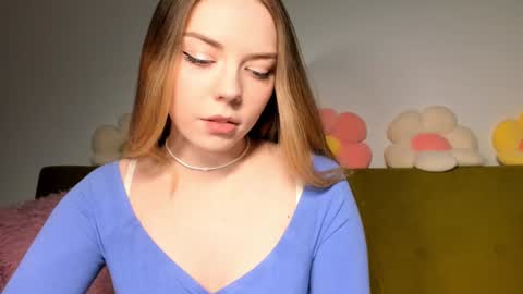 Snapshot of thisisamelia chatting on 27, 1, 2025 Amelia  shows on mondays fridays and sundays  if anything changes im giving updates on my fansly  online show from 27, 1, 2025