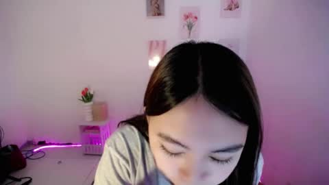 Snapshot of thisiskimmy chatting on 26, 7, 2026 thisiskimmy online show from 26, 7, 2026