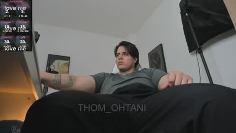 Snapshot of thom_ohtani chatting on 15, 7, 2026 thom_ohtani online show from 15, 7, 2026