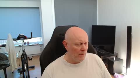 Snapshot of thomas315627 chatting on 25, 5, 2026 thomas315627 online show from 25, 5, 2026