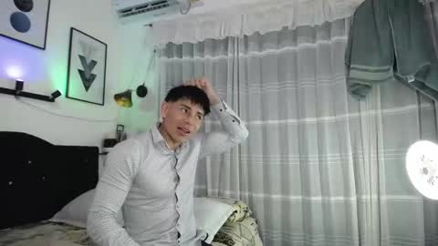 Thomas and Lyan online show from 13, 2, 2026