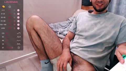 Snapshot of thomas_blackfield chatting on 29, 5, 2026 Thomas online show from 29, 5, 2026