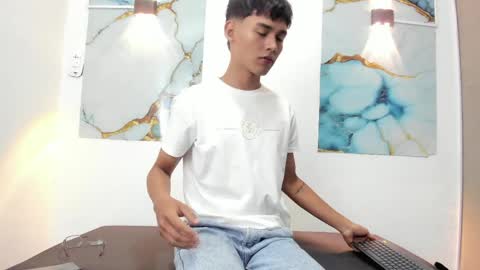 THOMAS online show from 31, 3, 2026