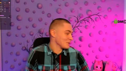 thomas_crow online show from 22, 12, 2025