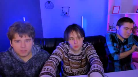 thomas_crow online show from 8, 2, 2026