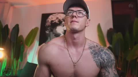 Thomas Falcon online show from 29, 11, 2025