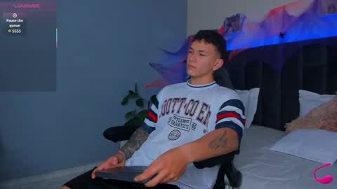 Thomas online show from 20, 10, 2025