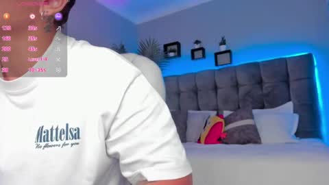 Snapshot of thomas_moon_ chatting on 15, 6, 2026 Thomas online show from 15, 6, 2026