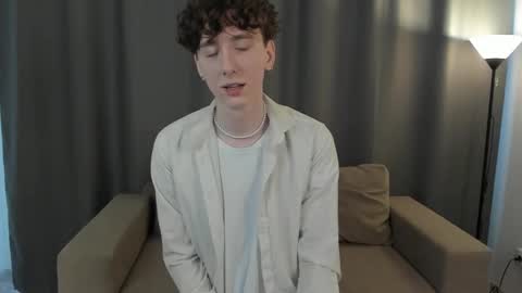 Thomas online show from 25, 2, 2025