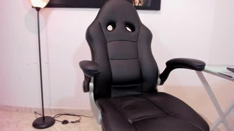 Thomas online show from 7, 1, 2025