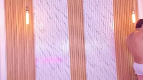 Snapshot of thomas_walker0 chatting on 15, 10, 2025 Thomas online show from 15, 10, 2025