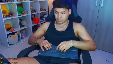 Snapshot of thomascollins__ chatting on 12, 2, 2025 Thomas online show from 12, 2, 2025