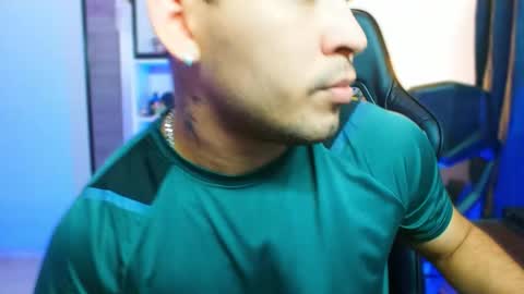 Thomas online show from 12, 11, 2025