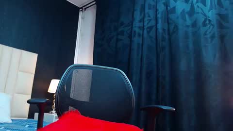 Snapshot of thomasturner_ chatting on 25, 9, 2025 Thomas Turner online show from 25, 9, 2025