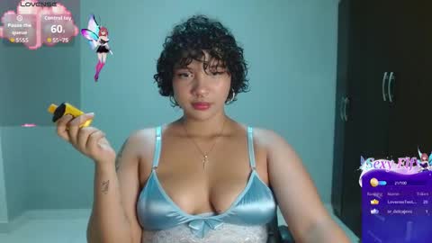 Snapshot of thompson_ari chatting on 19, 12, 2025 thompson ari online show from 19, 12, 2025