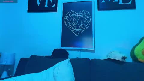 thomylov online show from 19, 4, 2026