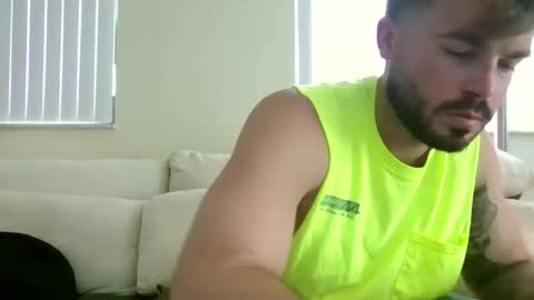 Snapshot of thor25_ chatting on 28, 2, 2026 The Play Den online show from 28, 2, 2026