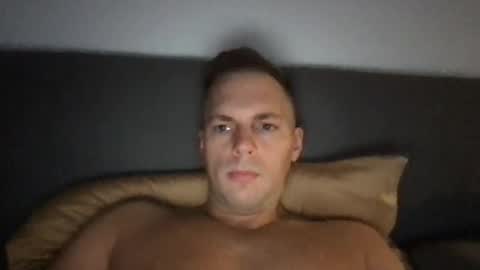 Snapshot of thorhh1991 chatting on 24, 10, 2025 thorhh1991 online show from 24, 10, 2025