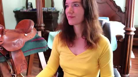 ThornburyRose online show from 10, 2, 2026