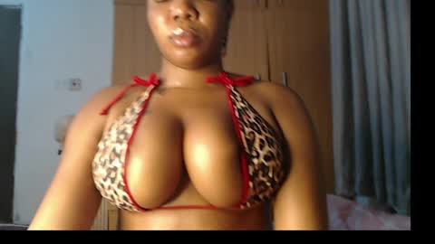 Snapshot of throatdevil chatting on 30, 3, 2026 throatdevil online show from 30, 3, 2026