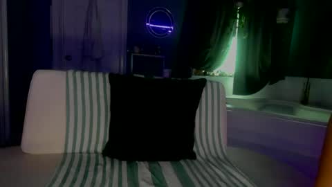 Snapshot of throatgoatidagaf chatting on 16, 6, 2026 Ida online show from 16, 6, 2026