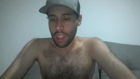 Snapshot of throwawayyourgun chatting on 21, 1, 2025 Luka online show from 21, 1, 2025