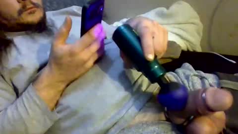 thunder8u42 online show from 8, 10, 2025