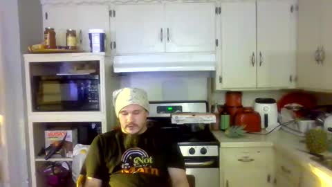 thunder8u42 online show from 31, 10, 2025