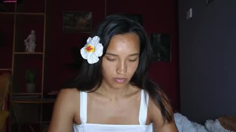 Snapshot of tia_j chatting on 21, 5, 2026 tia_j online show from 21, 5, 2026