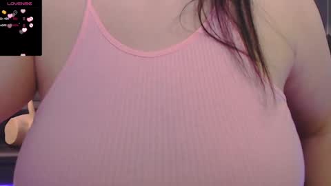 Tia Bella online show from 4, 3, 2025